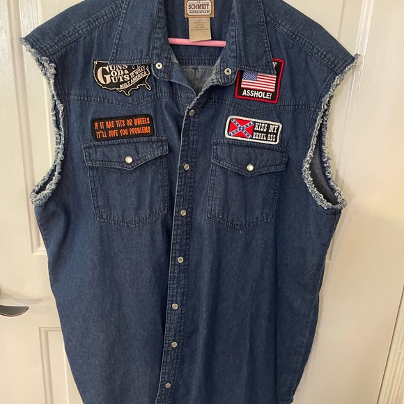 Biker Vest, Pearl snap button on front and pockets. SZ XL Denim - Picture 2 of 3